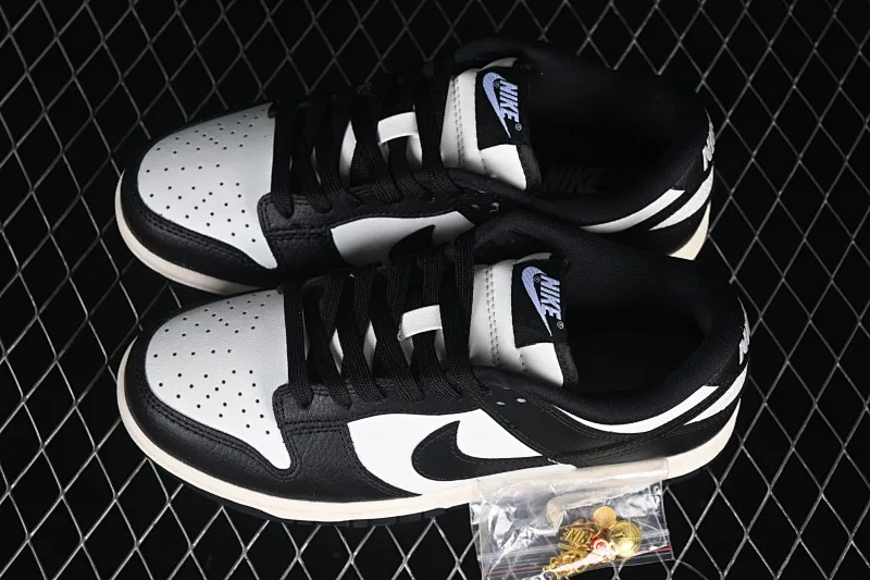All Categories Nk SB Dunk Series Nk SB Dunk Low Low-top sneakers Nike SB Dunk Low Black and White Panda Low-top casual sneakers HQ7487-100